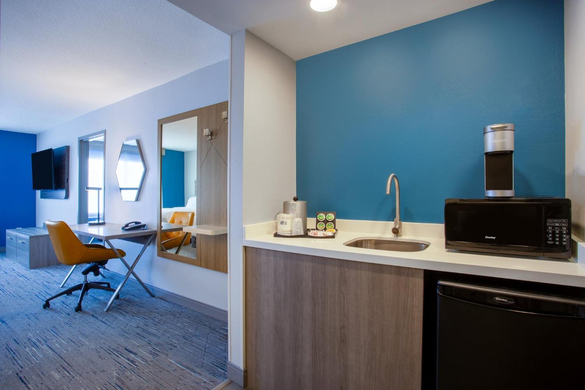 Holiday Inn Express & Suites Bradenton East-Lakewood Ranch By Ihg Екстер'єр фото