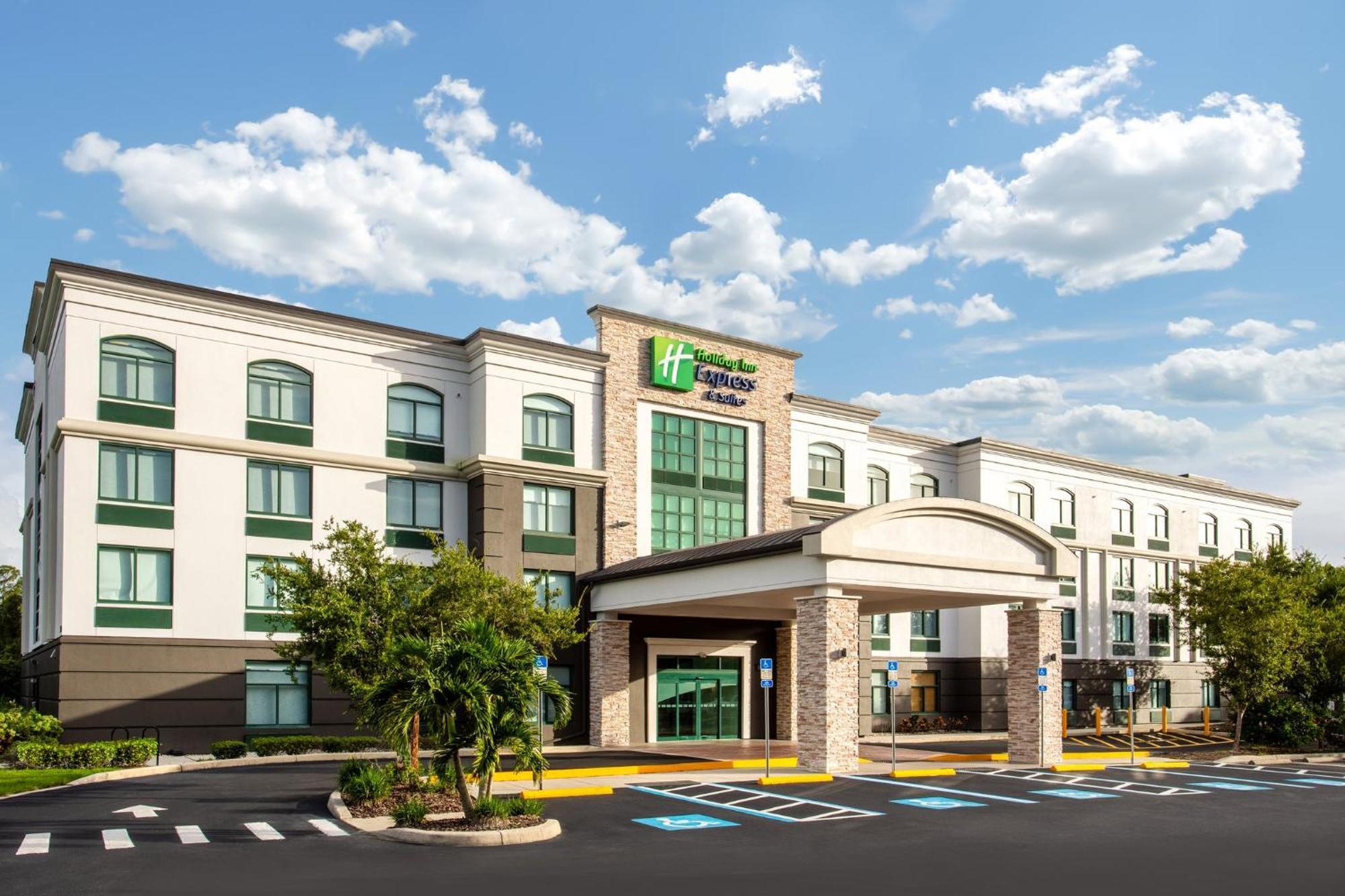 Holiday Inn Express & Suites Bradenton East-Lakewood Ranch By Ihg Екстер'єр фото